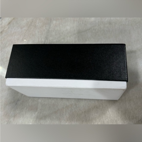 CHANEL empty box black white logo Chanel - Picture 3 of 8